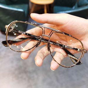Designer ch Cross Glasses Frame Chromes Märke Solglasögon Gelglas för män Ögonskydd Big Face Parade Myopia Flat Women Heart Luxury High Quality Frames 6S7s