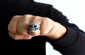 Pierścienie klastra osobowość Punk Skull 316L ze stali nierdzewnej Men039S Gothic Biker Ring Motorcycle Band Party Jewellery ACC9836438