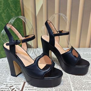 Platform Sandals Designer Women High Heels Fashion Hollowed Leather Sandal Heel 12cm Adjustable Summer Beach Wedding Party Shoes