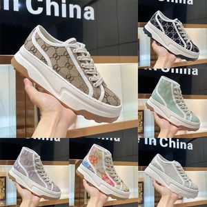 1977 Lågtop Hög Top Canvas sneakers Kvinnor Svart Vit bokstav Högkvalitativ designer Italien Beige Ebony Tennis Shoe Luxury Tyg TRIMS Tjocksolade Casual Shoes