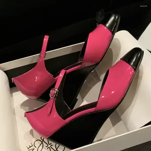 Sandalen Trend echtes Rindsleder Luxusschuhe für Frauen Rose Fuschia Schwarz Mischfarbe Mary Janes Pumps Wedges High Heels