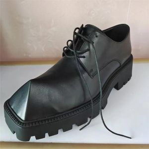 デザイナーローファーズラグジュアリーシューズRhino Black Platform Men Dress Shoe Lace Up Man Derby Shoes