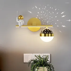 Vägglampa glas modern stil dekor gever