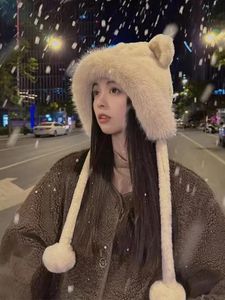 Hattar Autumn and Winter Girls Cute Bear Ears vinter förtjockade plysch varm lei feng hatt kvinnlig öronskydd söt baotou kall hattvatten