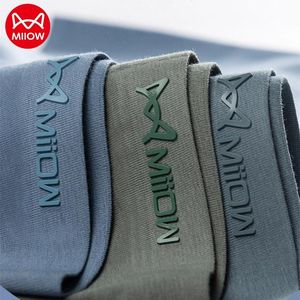 Underbyxor MIIOW 3PCS 80S Organiska bomullsmän trosor Sömlösa boxershorts Grafen Antibakteriell underkläder Male Underpants Män underutrustning