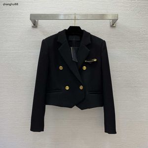 Designer-Jacke für Damen, Kleidung für Damen, Herbstmode, zweireihiger Revers-Kurzanzug, Jacke + Anstecknadel, 30. Dezember