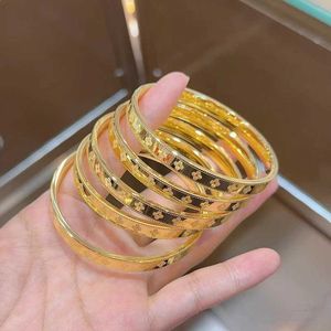 Pulseira de luxo de jóias de grife vanca caleidoscópio 18k Gold Van Clover Bracelet com cristais espumantes e diamantes perfeitos para mulheres meninas LT9A