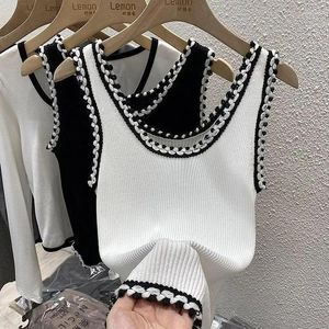 Kvinnors tankar Small Fragrance Ice Silke Sticked Suspender Vest ärmlös t-shirt för kvinnor White Slim Lumre Summer Crop Top