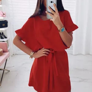 Abiti casual 2023 Abito rosso da donna Vestibilità aderente Con lacci O-collo Lunghezza al ginocchio Maniche a foglia di loto Gonna corta Alla moda Streetstyle