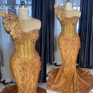 2024 Aso Ebi Gold Mermaid Prom Dress Sequined Lace Crystals Sexy Evening Formal Party Second Reception Birthday Engagement Gowns Dresses Robe De Soiree ZJ400