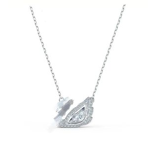 Collane Fashion Women's Diamond Necklace 14K Gold Swan Designer Necker Diamond Ins Style Style Designer Collana Emotional Gift Jewelr