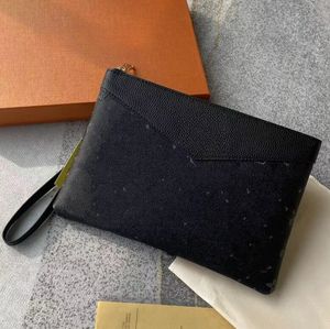 Designer Envelope Bag Men Women Highs Quality Handbag Cowhide Clutch Bags Purse Caviar Evening Bag Handbags Flower Letter C 31