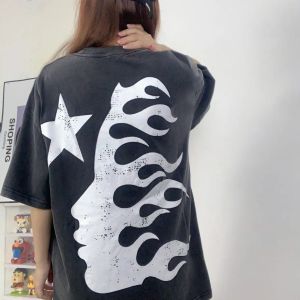 ビンテージヘルスターシャツメンズレディースTシャツデザイナーTシャツ限定版カップルティーストリートウェアサマーブランドシャツレタープリント半袖カジュアルルーズトップ