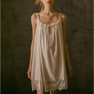 Hemden Frauen Rückenless Prinzessin Kleid Lolita Spaghetti -Gurt Schlafhirts Spitze Mesh Pyjamas Nachthemd Nachthemd Nacht -Schlafloungewege