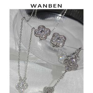 Bracelet Luxury Designer Link Jewelry Chain VanCa Kaleidoscope 18k Gold Van Clover Bracelet with Sparkling Crystals and Diamonds Perfect Gift for Women Girls 4KKK