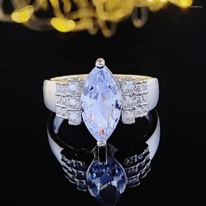 Anelli di nozze Colore argento Designer Creativo Marquise Anello di fidanzamento con zirconi cubici per le donne Regalo del partito Dito Grandi gioielli di marca R4585