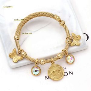 Bangle 18K gold plated bracelet designer Charm bracelet Europe America Fashion love heart bracelet for men and women wedding party Valentine Day gift