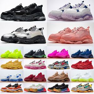 2024 Triple S 17FW Sapatos Casuais Homens Mulheres Designer Plataforma Sapatilhas Preto Branco Cinza Vermelho Rosa Azul Verde Luz Tan Treinadores Esportes Jogging Andando 36-45