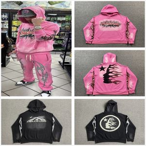 Hellstar Hoodie Mens Tracksuit 디자이너 후드 셔츠 스웨트 셔츠 초상화 하이 스트리트 조수 두꺼운 빈티지 씻기 오래된 페인트 포켓 스웨터 후드 a1