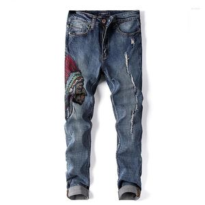 Dżinsy męskie duże dżinsowe spodni wysokiej jakości Indianie haft haft retro z rozdrabniania streetwearu proste ubrania
