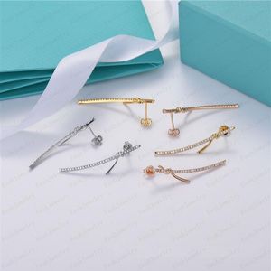 Full Diamond Rope Knot Stud 18K Gold Plated Luxury Brand Designer Letter Heart Earrings Kvinnliga Pearl Earrings Wedding Jewel250w