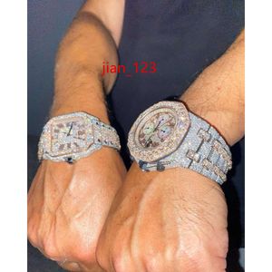 Lüks Moissanite Diamond Watch Buzlu Out Watch Designer Mens Erkekler İçin İzle Yüksek kaliteli montre otomatik hareket saatleri orologio. Montre de Luxe I13