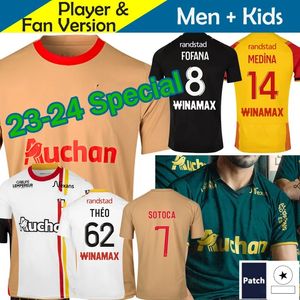 MAILLOT RC LENS 23 24 축구 유니폼 홈 어웨이 Saint-Barbe Special Kakuta Openda Ganago Sotoca Fofana 2023 204 남성 축구 셔츠 키즈 키트 노트르 상스 토르 팬