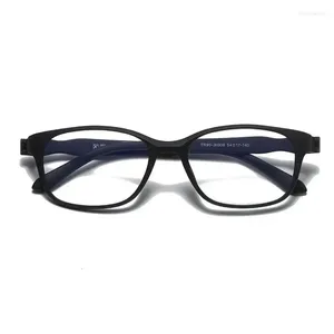 Solglasögon män HD slutade läsa Eyewear Ultra Light Small Frame Anti Blue Presbyopic Glasses Women's Retro Fashion