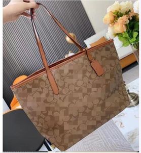 City Tote The Tote Bag Luxury Handbags Shoulder Bags Cross Body Floral Letters Large Capacity Women's Fashion Totes Multifunctional Shopping Bag Classic 67