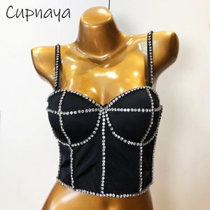 T-shirt cupnaya kvinnor sexiga diamantes dekoration skörd topp damer klubb dance elastisk spaghetti rem korsetter kamisoler svart vit röd