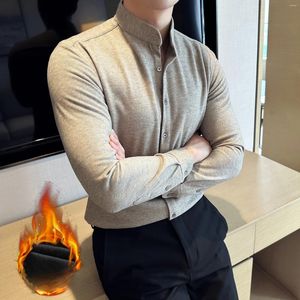 Camicie casual da uomo Autunno e inverno addensato più camicia di lana calda spazzolata in velluto colletto alla coreana di alta qualità marrone chiaro