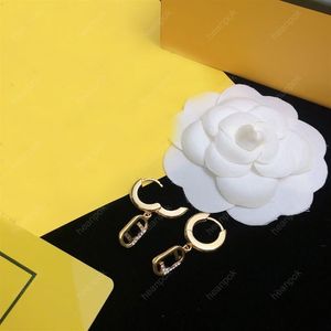 Kvinnor Gold Hoop Earings Designer Jewelry Luxurys Diamond Dangle Studs Earrings Boucle Letters Hoops F Med Box New 010506R232Z