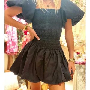 Vestido boho inspirado pequeno vestido preto para mulheres smocked assimétrico shirred popeline mini vestido de festa manga bufante novo vestido feminino