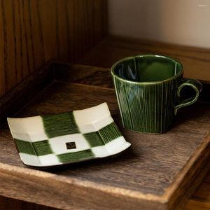 マグカップ日本の織物生地グリーングレーズコーヒーカップとプレートセットトレイ水でヴィンテージ