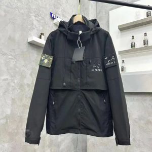 Mensjackor Mens Jacket Mens Sweaters Designer Windbreaker Rainproof Jacket Tröja Tryck Män Tryck Skjorta Kvalitet Rund Lång bokstav Hylsa broderi Top Pullo