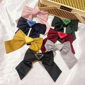 Newest Designer P Inverted Letter Triangle Hair Clip Fashion Bowknot Barrettes Classic Girls Hair Jewelry Headdress Accessories Vintage Hair Accessory