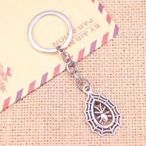 Anahtarlıklar 20pcs Moda Keychain 35x20mm Örümcek Örümcek Koban Ağı Cadılar Bayram