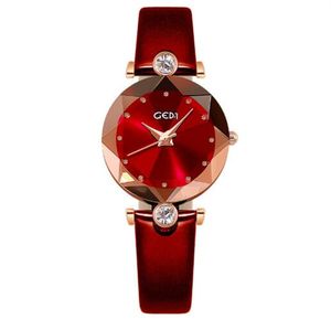 2023 Nuovo orologio Tiktok rosso online dello stesso modello Cintura impermeabile con intarsi di diamanti da donna Orologio da donna WeChat popolare