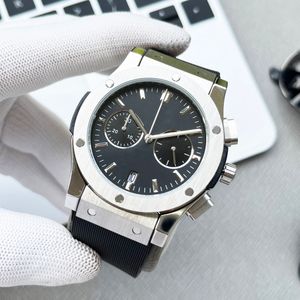 Projektant mody Good AAA 46 mm dla mężczyzny kwarcowy ruch zegarków szafirowych Wodoodporne sportowe zegarek