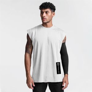 Herrtankstoppar Gym Mens Mesh Casual Running Top Fashion Fitness Sport ärmlös QuickDrying Vest Workout Clothing Bodybuilding Singlets 230630