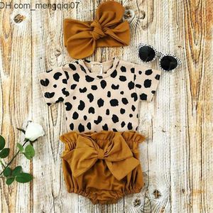 Conjuntos de roupas Conjuntos de roupas Fashion born Toddler Baby Girls Roupas com estampa de leopardo Manga curta Romper Tops Laço Shorts Tiara 3pcs Outfit Set 230331 Z230701