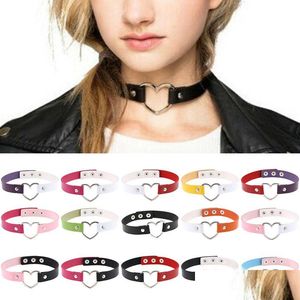 Chokers Moda Kadın Erkek Serin Punk Goth Perçin Kalp Şeklinde Deri Yaka Gerdanlık Kolye Takı Aksesuarları 18 Renkler Bırak Dh7Bt