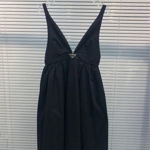 2024SS Designer Casual Dresses Women fashion strapless slip dress French sexy little black dress everything casual dinner dress skirt