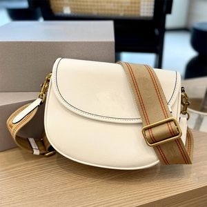 2023 Classic Willow Saddle Shopping Damen Mini Designer Leder Coac Nylon Gürtel Crossbody Tabby Daily Bags Crace Schulterbrieftasche Pursrs Tasche für Männer Größe 22x18cm