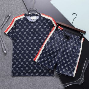 Tute da uomo Completi Jogger Felpe Sport Tuta sportiva Uomo Donna Pantaloni corti T-shirt Pullover Uomo Pantaloni casual Abbigliamento sportivo da corsa Tuta da uomo