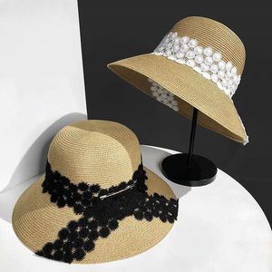 New Lace Flower Panama Semplice cappello di paglia Summer Women's Big Brim Jazz Sun Cap Leisure Travel Outdoor Vacation Beach Chapeau