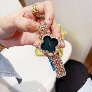 Womens Fashion Wrist Watch Watches High Quality Flowers Crystal Style Steel Metal Quartz Watch Montre de Luxe Gifts D32