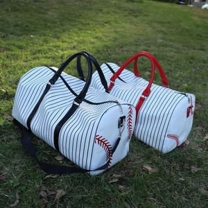 50pcs torebki Duffel Kobiety PU Baseball w paski Baseball o dużej pojemności sportowej torbie gimnastyczne Mix COLORIDM1