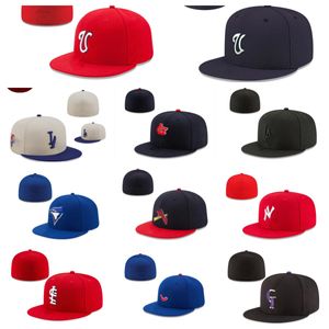 Vendita dei più recenti cappelli aderenti Snapbacks palla Designer Fit cappello Ricamo Berretti da baseball regolabili in cotone Tutti gli sport all'aria aperta della squadra Hip Hop Berretto da sole in maglia chiusa Berretto da sole