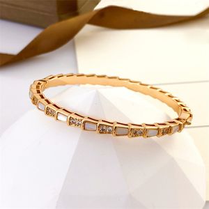 Дизайнерские браслеты змеи браслет детского дыхания золотые браслеты для мужчин Женщины -дизайнеры классические браслеты украшения свадебный день рождения подарок на день рождения с высоким качеством